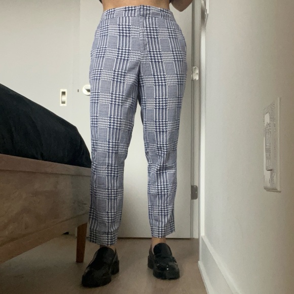 Carolina Herrera Women's Plaid Pants in blue and white formal office - Size 6 - Picture 7 of 7